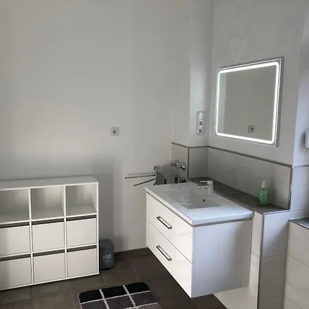 Апартаменты 2-zimmer-ferienwohnung 55 Qm, Bei Berlin Фельтен