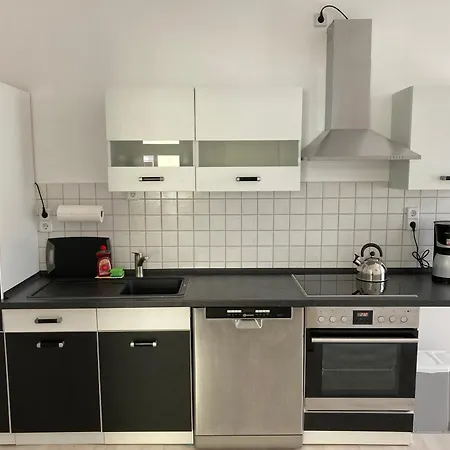 Dana, 2 Zimmer, 55 Qm, Bei Berlin *