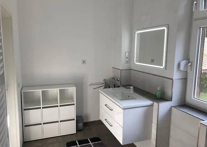 شقة 2-zimmer-ferienwohnung 55 Qm, Bei Berlin فيلتين